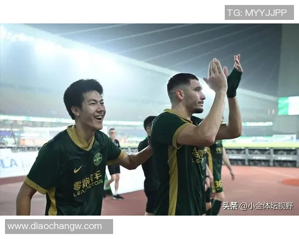 华裔外籍足球明星女儿的成长故事与未来梦想探索